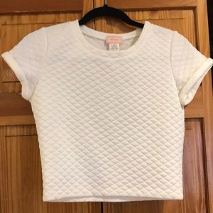 Quilted, cuffed sleeved, white t-shirt
